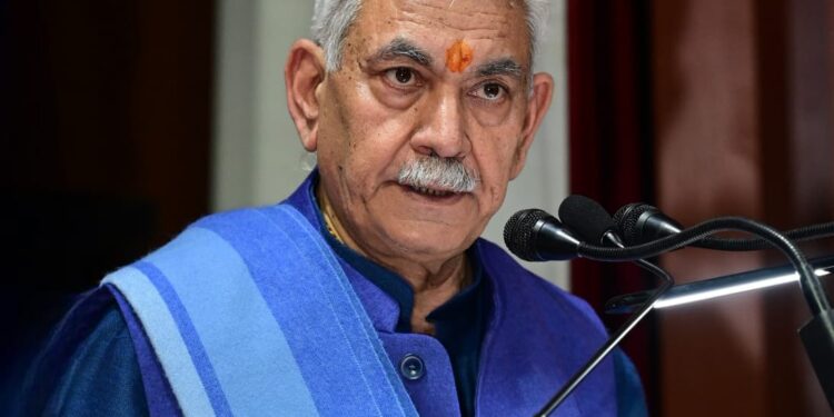 Awaam Ki Awaaz: Lt Governor shares inspiring stories of Progressive Farmers of J&K