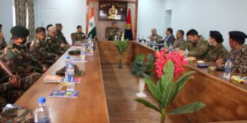 DGP chairs joint meeting of Army, CRPF & Police officers; Reviews Security scenario at Pulwama, Shopian