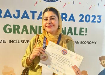 NIT Srinagar student bags 2nd position in Prajatantra 2023