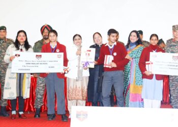 Indian Army organises Quiz Competition in Srinagar