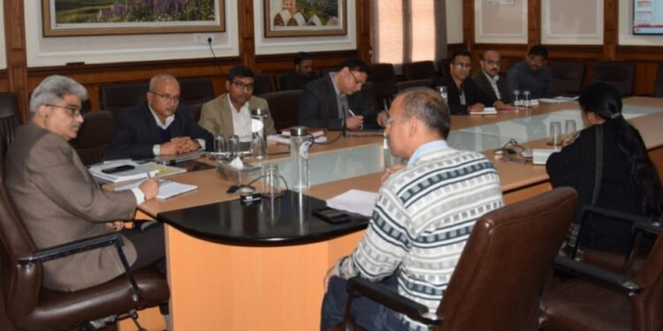 Dulloo reviews operational preparedness of smart city projects