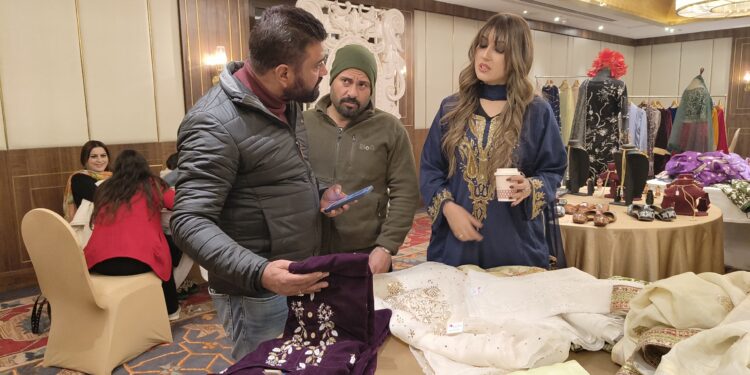 Empowering Elegance: Masarat Subhan’s Triumph with “Vie en Rose” in the Heart of Kashmir