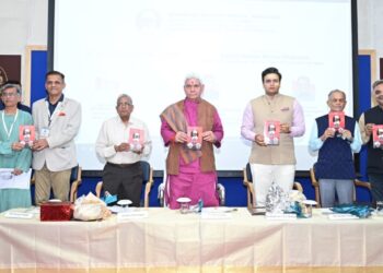 Lt Governor attends Mahamana Malaviya Mission’s event at Bengaluru