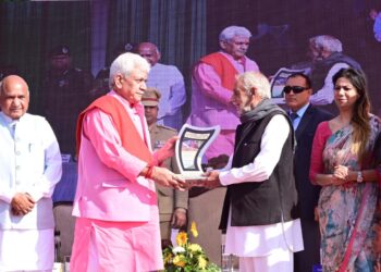 Lt Governor attends historic Jhiri Mela; pays obeisance to Baba Jitto