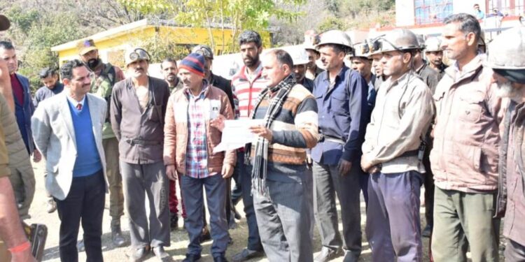 DC Rajouri interacts with workers at Moughla Coal Mine