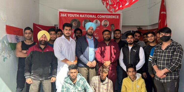 Tejinder asks Party’s youth brigade to gearup for upcoming polls in Jammu and Kashmir