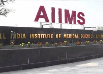 Both approved in 2019: AIIMS Jammu operational; AIIMS Awantipora only halfway complete