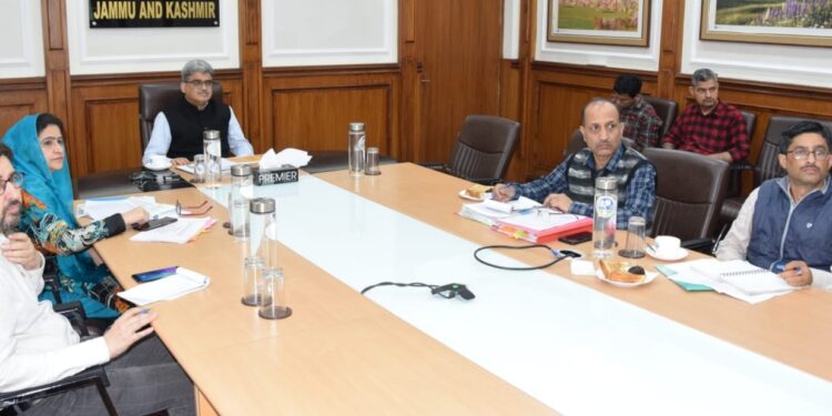 CS reviews functioning of FCS&CA department