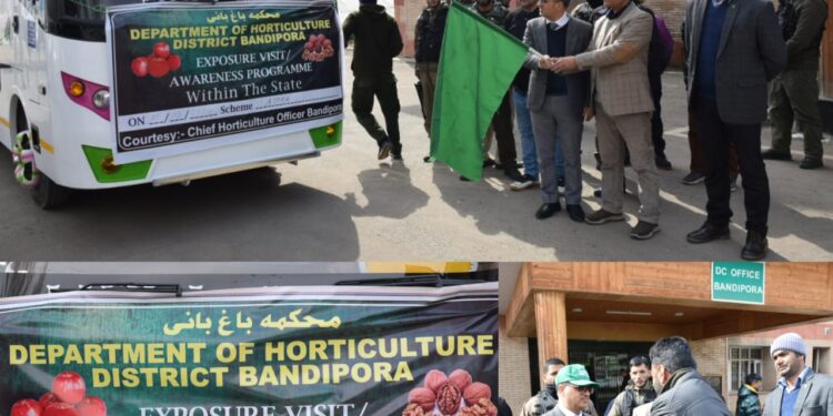 DC Bandipora flags-off group of farmers for Exposure Tour