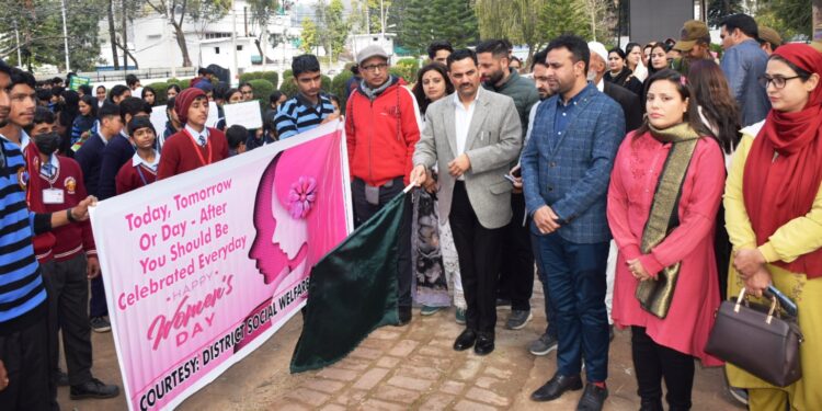 BBBP: DC Rajouri flags off Mega Awareness Rally under Save Girl Child campaign