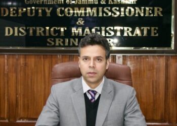 DC Srinagar greets people on Holy month of Ramzan