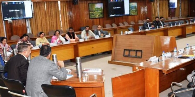 DDC Chairman chairs Council meeting in Udhampur