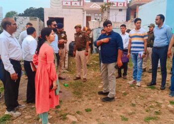 DEO Samba inspects polling stations