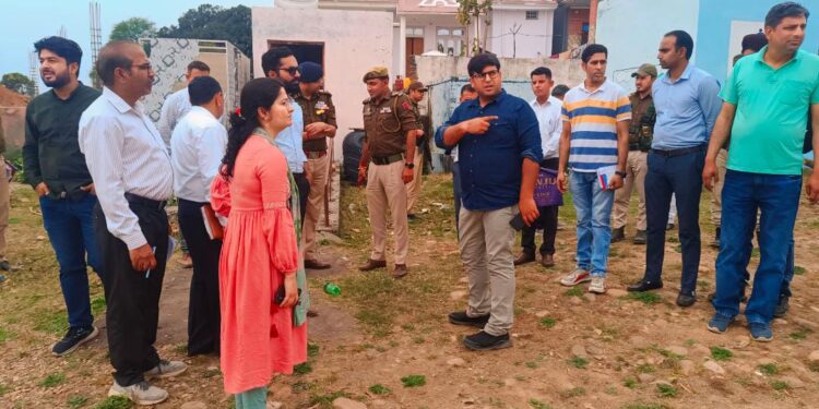 DEO Samba inspects polling stations