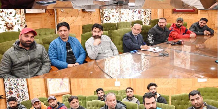 DEO Shopian chairs interaction session with media on MCC & other media matters
