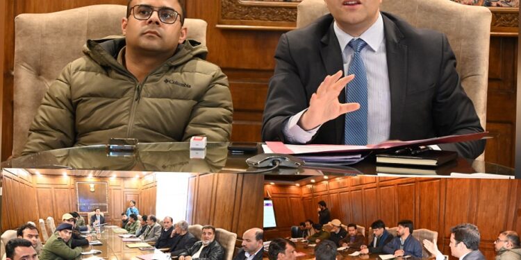 Lok Sabha Elections-2024: DEO Kulgam chairs meeting with Political Parties