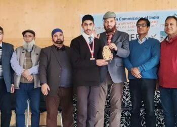 Distt Admin B’la hosts Voters Awareness Program under SVEEP at Sopore