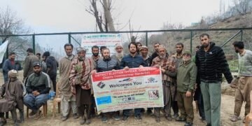 Forest Division Ganderbal organizes SVEEP program, plantation drive