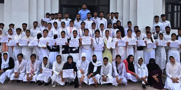 GDC Dharmari organises slogan writing competition on Nasha Mukht Bharat Abhiyan, Environmental Protection, Electoral Literacy