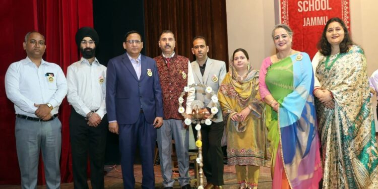Doon International School Jammu Celebrates Kinder Carnival “The Indomitable” (Never Say Never )with Unforgettable Performances*