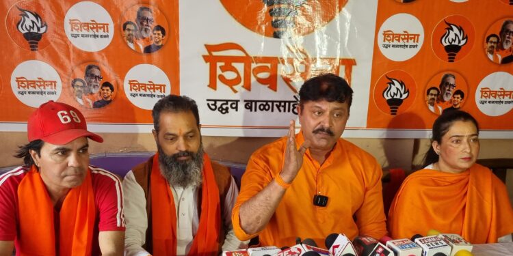 Shiv Sena announces support to Congress, alleges not getting level playing field.