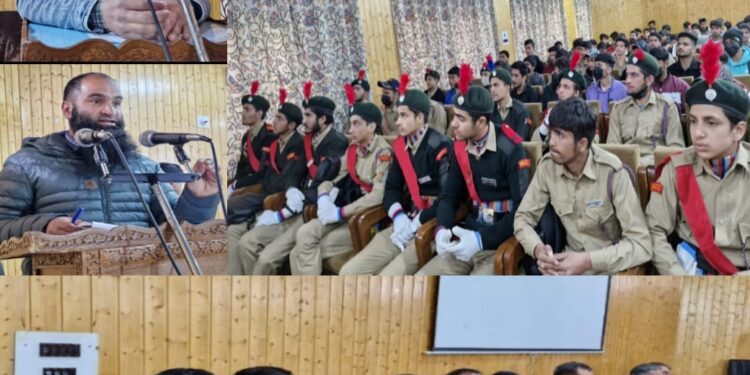 Lok Sabha Elections-2024: Training imparted to Youth, NCC, NSS Volunteers at Kupwara
