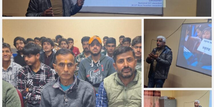 Mass Voters Awareness Campaign held at GHSS Dalhori under SVEEP