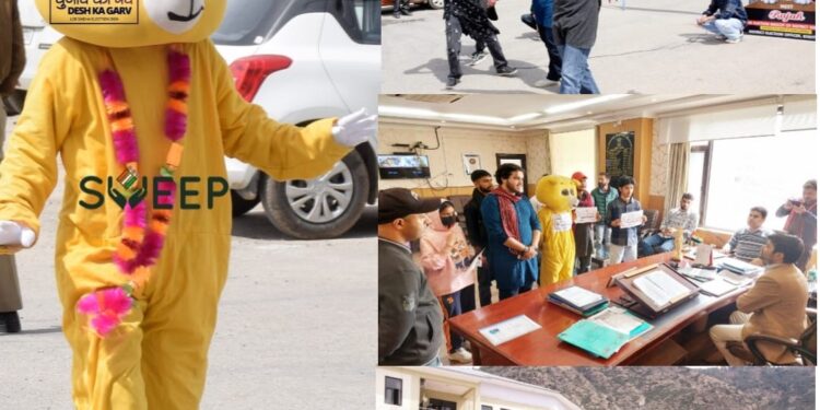 Nukkad Natak under SVEEP campaign organised at Kishtwar