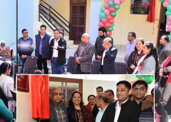 Principal Secretary inaugurates reading hall at border block Library, Chadwal