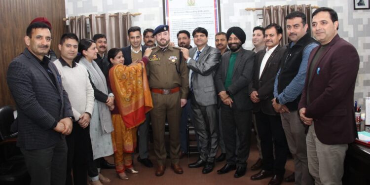 SSP CRIME JAMMU ADHERES RANK TO NEWLY PROMOTED PVT. SECY