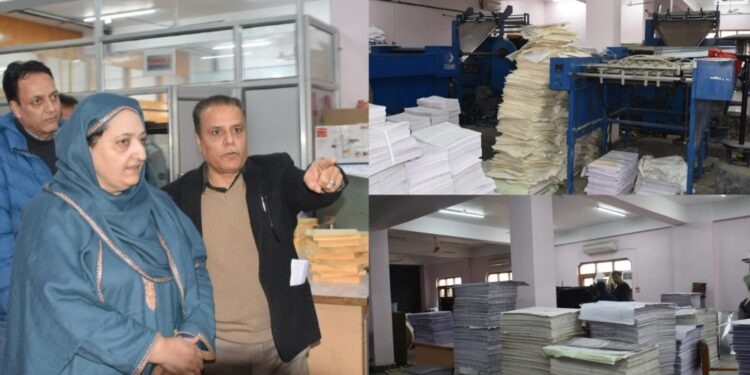 Secretary visits Government Press, inspects functioning