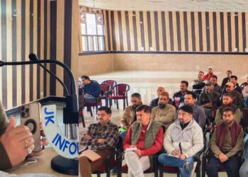 Training sessions on handling of EVMs, VVPAT machines concludes at Doda