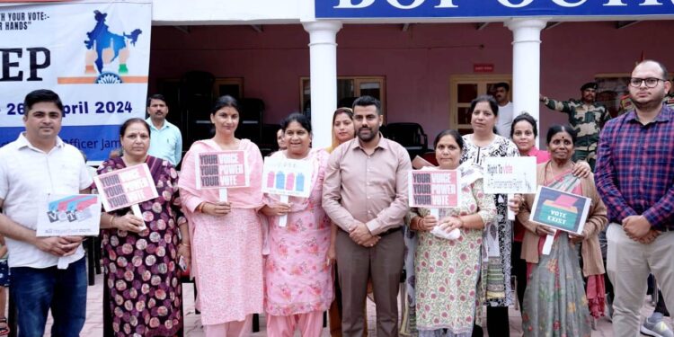 Voters awareness campaign under SVEEP held at Suchetgarh Border Post