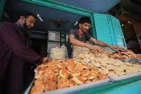 Ramadan boosts sales for Kashmir’s bakeries and pickle vendors