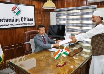 Lok Sabha Elections 2024: 10 more candidates file nominations for Srinagar Lok Sabha Seat