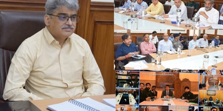 CS reviews flood management, mitigation plan for Kashmir