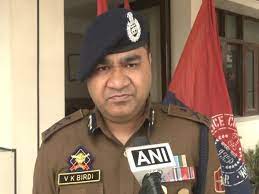 IGP Kashmir chairs joint security coordination meeting at Awantipora