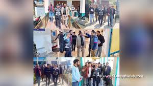 Lok Sabha Elections 2024 DEO Bandipora conducts comprehensive inspection of polling stations