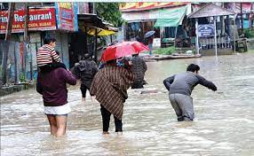 Incessant rains: Authorities issue advisory, helpline numbers in Baramulla