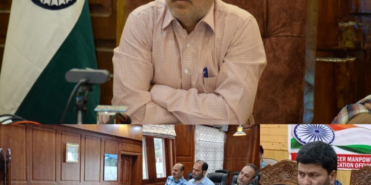 DC Bandipora chairs DLC meeting on Change of Land Use