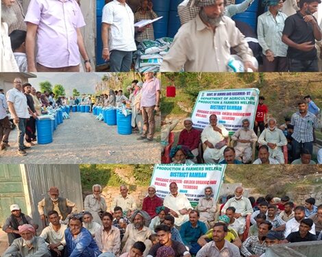 Farmers imparted training to promote organic farming in Tatarsu village