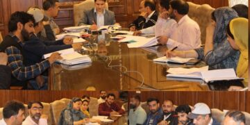 DC Kulgam reviews functioning of Jal Shakti Department