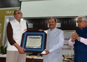 Advisor Bhatnagar addresses two-day Amrit Kaal Lecture Series 2024 at Jammu University
