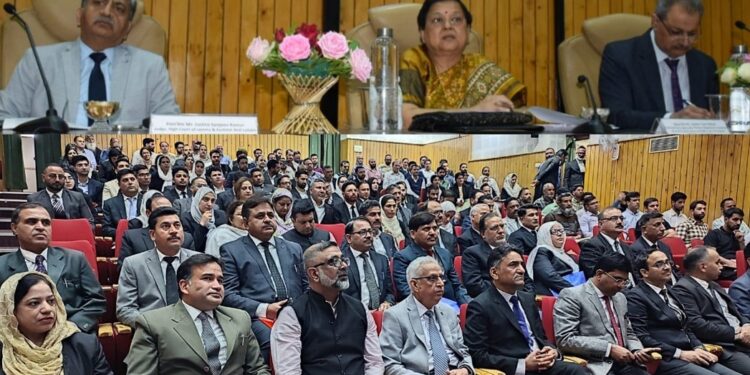 HC, JKJA organise training programme on ‘Conversion of Court Room into VWDC’
