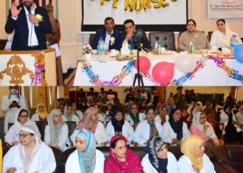 Dr Abid addresses International Nurses Day event at GMC Srinagar