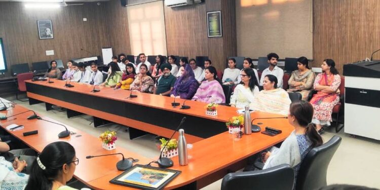 Gyan Vatika- Book Reading Club established in GDC Samba