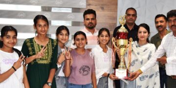 DC felicitates Udhampur girls’ volleyball team