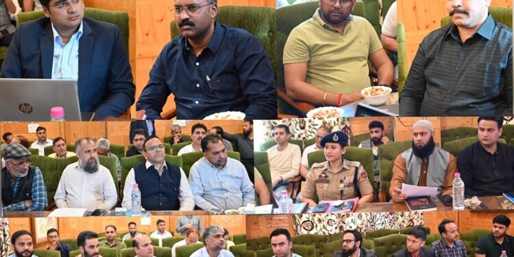 Lok Sabha Elections 2024 General, Police & Expenditure Observers for Anantnag-Rajouri PC visit Shopian, review election preparedness