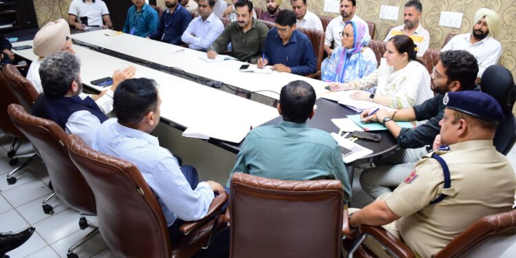 DC Jammu discusses school transport safety with principals