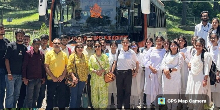 GDC Vijaypur organises study tour for students